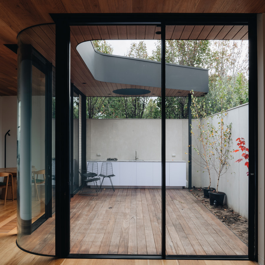 WB Built residential alterations at Armstrong House, Albert Park