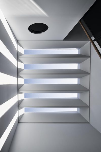 Commercial construction and fit-out detail at Glenroy Dental by WB Built