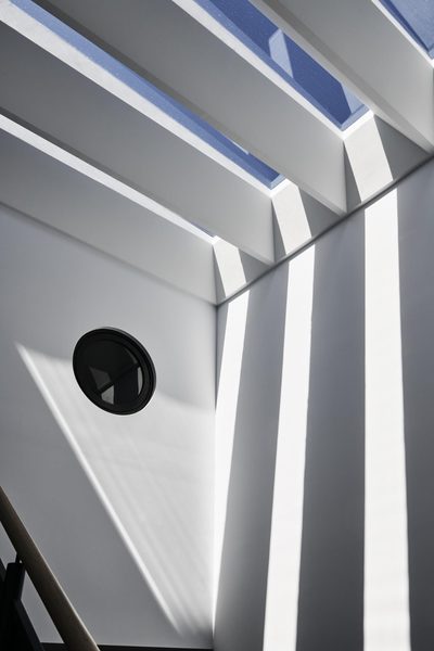 Commercial construction and fit-out detail at Glenroy Dental by WB Built
