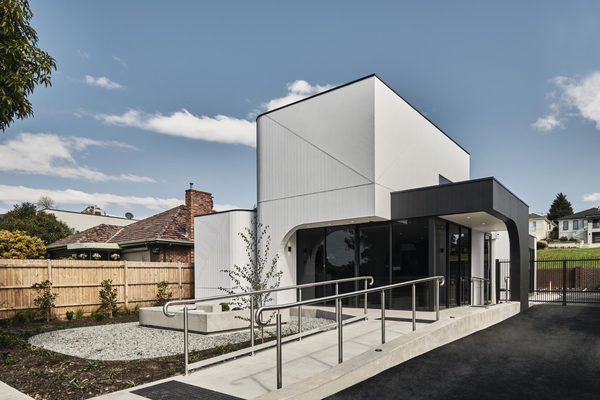 Commercial construction and fit-out detail at Glenroy Dental by WB Built