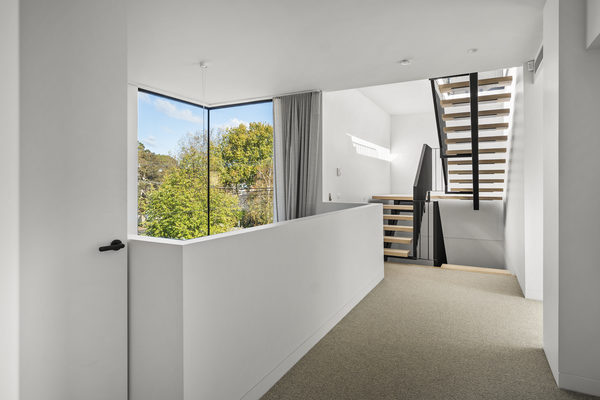 Interior and architectural detail at Hawthorn Garden House, Hawthorn by WB Built