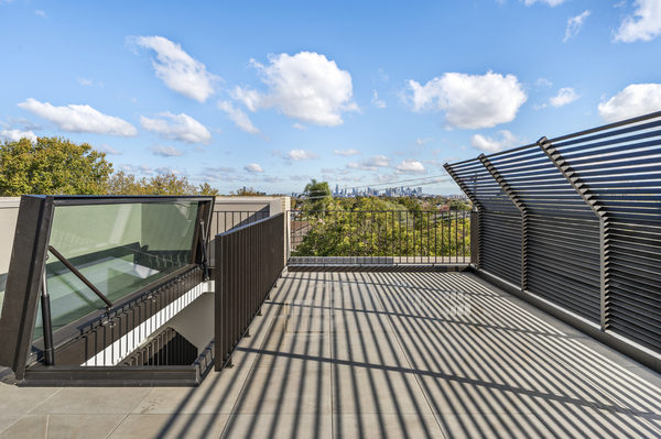 Interior and architectural detail at Hawthorn Garden House, Hawthorn by WB Built