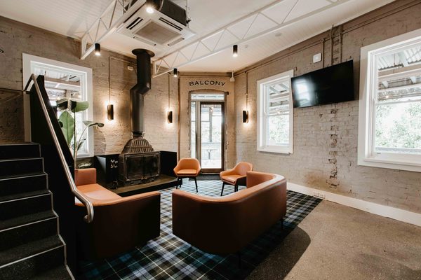 Hospitality fit-out and venue detail at Hobsons Bay Hotel, Williamstown by WB Built
