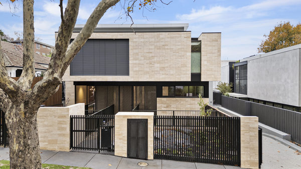 Exterior view of Rockley House, South Yarra by WB Built