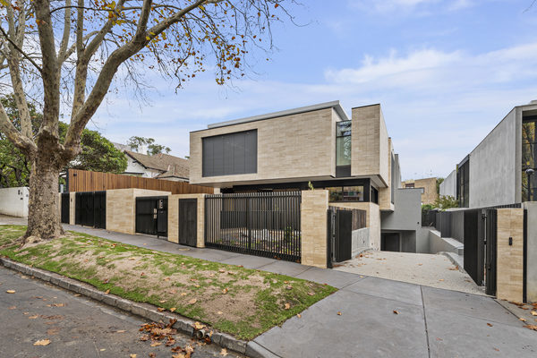 Interior and architectural detail at Rockley House, South Yarra by WB Built