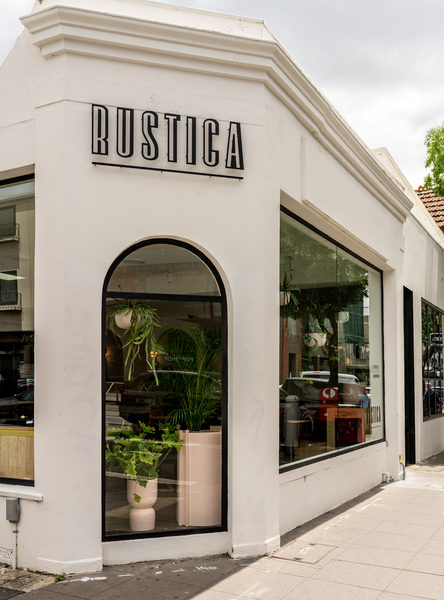 Hospitality fit-out and venue detail at Rustica South Yarra by WB Built