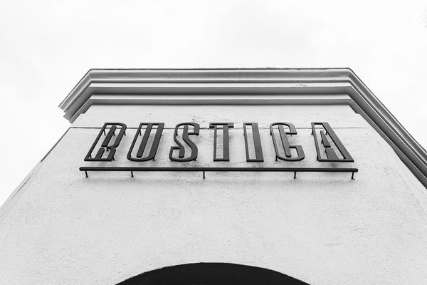 Hospitality fit-out and venue detail at Rustica South Yarra by WB Built