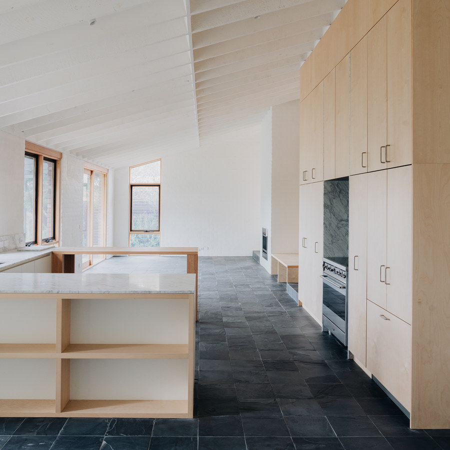 WB Built residential alterations at Silver House, Eltham