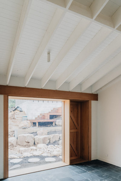 Interior and architectural detail at Silver House, Eltham by WB Built